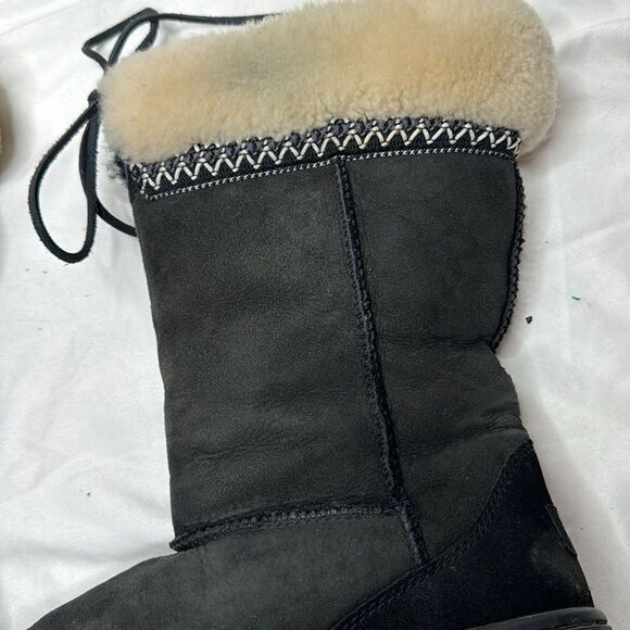 UGG Black Mid Calf Ultimate Cuff Tie Suede Mid-Calf Boots. Size 8. - Picture 4 of 13